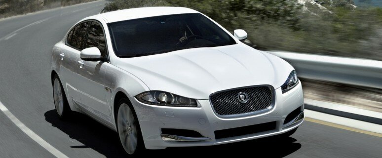 1447073964_jaguar-xf-2011-photo-08