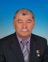 Единоросс Юрий Эм слагает полномочия депутата Госдумы