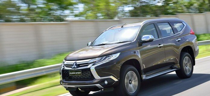 Mitsubishi-Pajero-Sport-2016-56-696x465