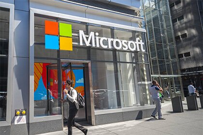 Microsoft увольняет 1850 сотрудников из смартфонного подразделения