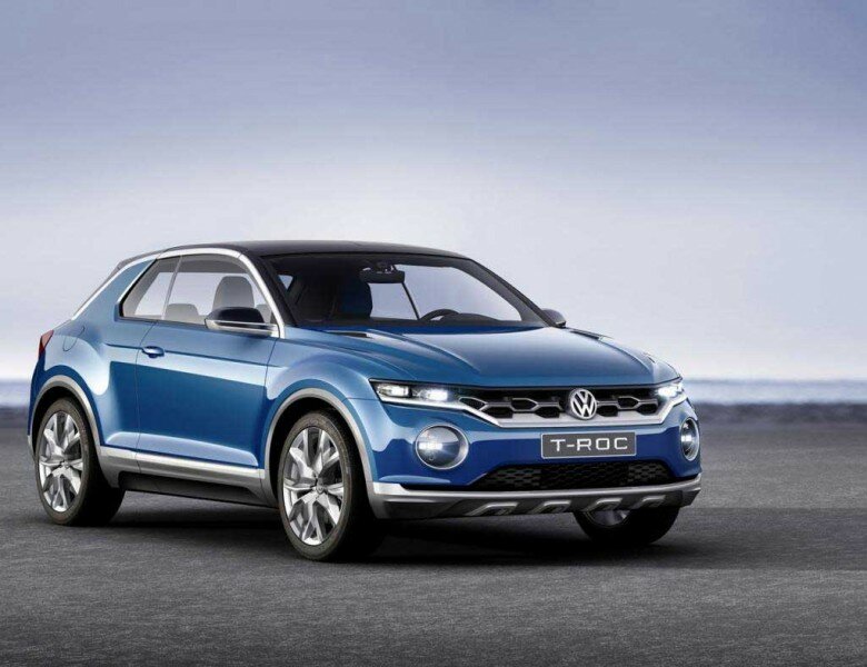 Компания Volkswagen выпустила на дорожные тесты кроссовер Polo SUV