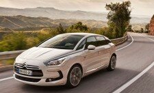 В Россию может вернуться премиальный хэтчбек Citroen DS5